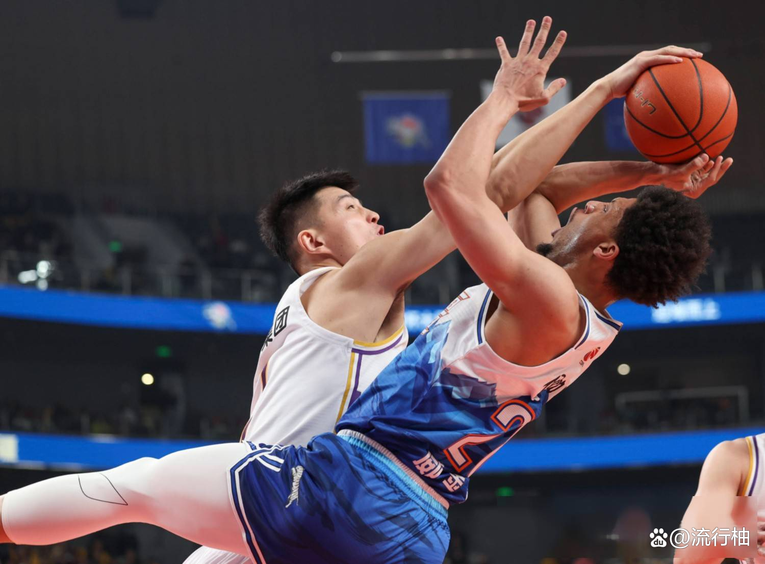 开云体育登录-外援双塔联手，队伍逐渐找回状态的简单介绍