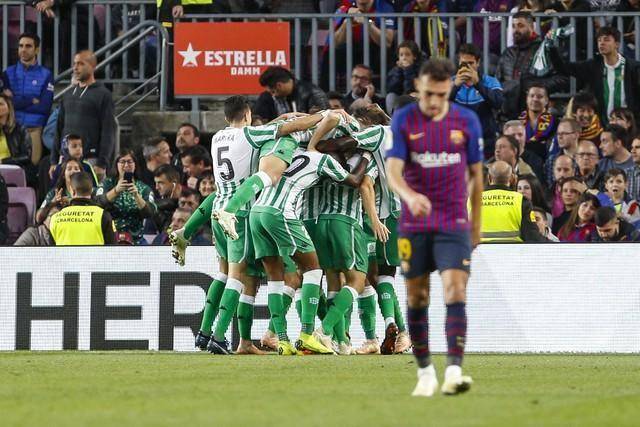 开云体育-关于巴萨峡谷球场座无虚席欢迎国王杯赛的信息