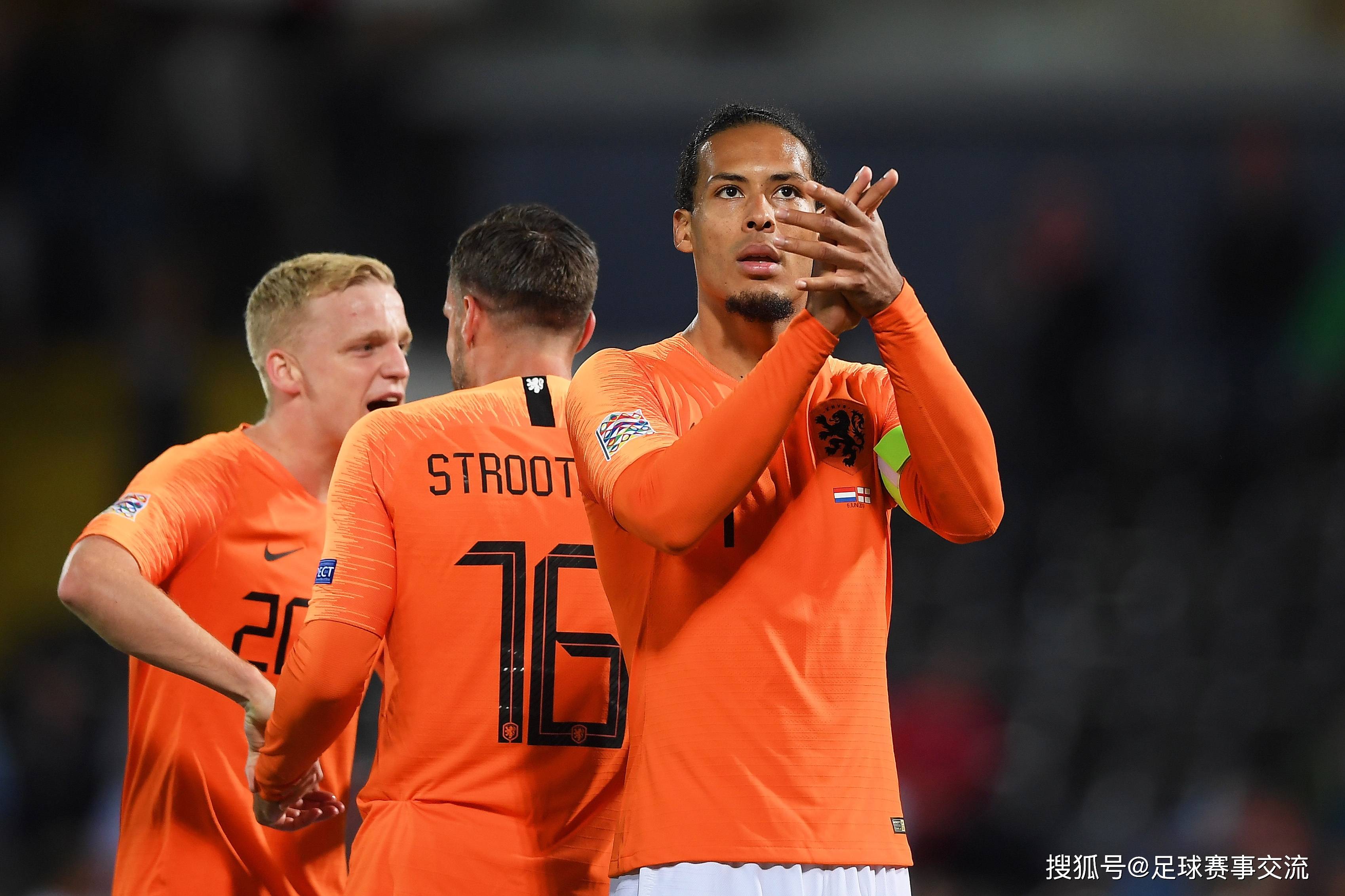 包含荷兰队成功反败为胜，赢得关键胜利的词条