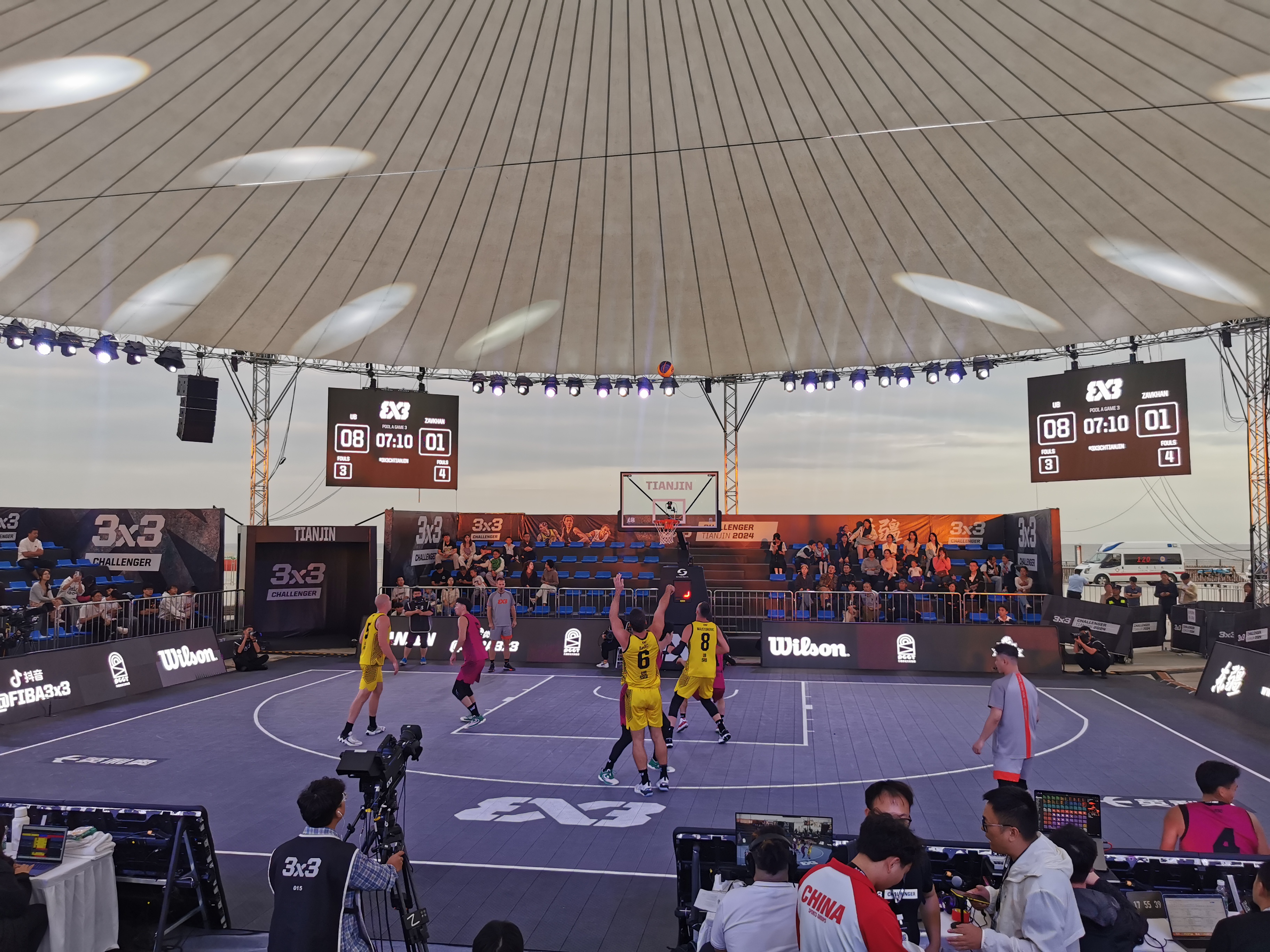 开云体育登录-国际顶级比赛激战正酣，精彩呈现不容错过的简单介绍