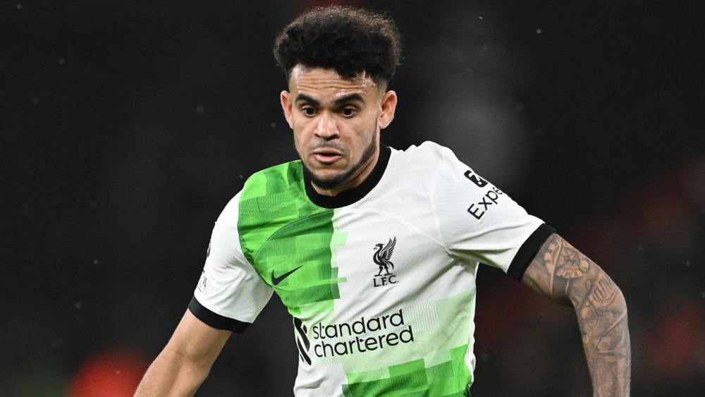 包含利物浦前锋创造历史,成为英超新宠的词条 包含利物浦前锋创造历史,成为英超新宠的词条