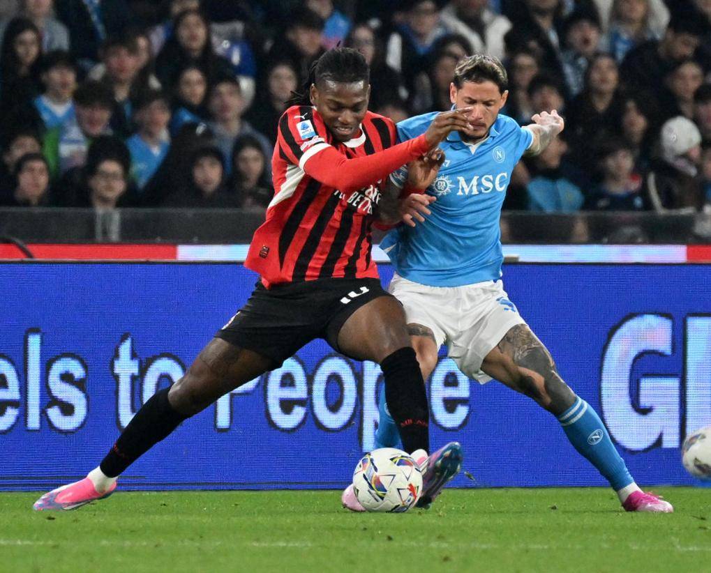 包含桑普多利亚主场战胜乌迪内斯,实现关键胜利的词条 包含桑普多利亚主场战胜乌迪内斯,实现关键胜利的词条