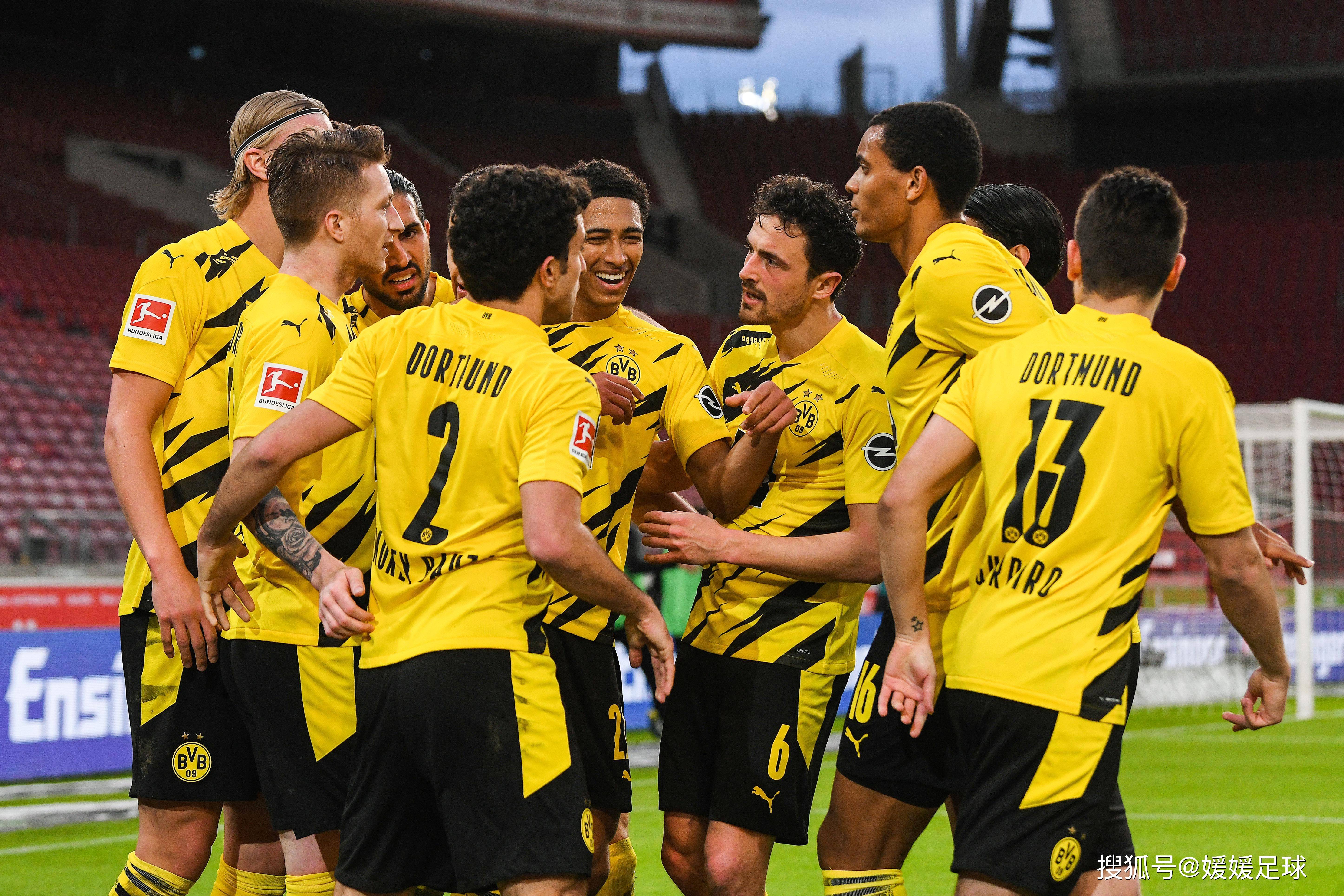 多特蒙德队以惊人的比分赢得了比赛 多特蒙德队以惊人的比分赢得了比赛