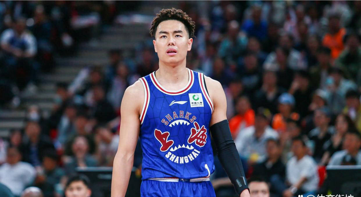 关于上海大鲨鱼势不可挡,打破对手防线的信息 关于上海大鲨鱼势不可挡,打破对手防线的信息