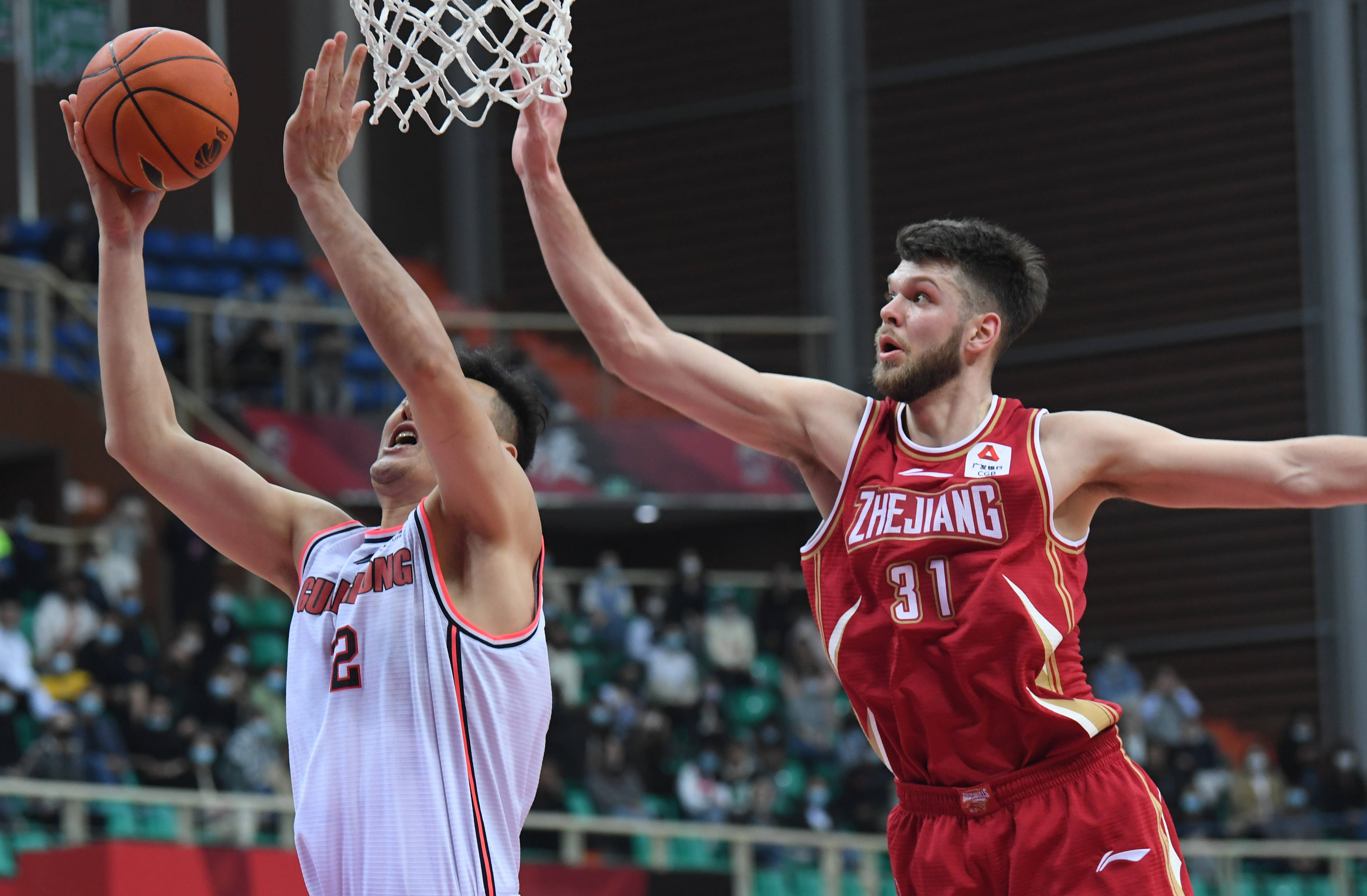 新援助攻得手,球队连胜开门红的简单介绍 新援助攻得手,球队连胜开门红的简单介绍