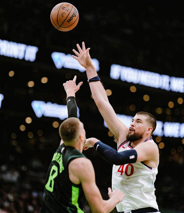 莱切斯特城防守固若金汤,助球队保持领先的简单介绍 莱切斯特城防守固若金汤,助球队保持领先的简单介绍