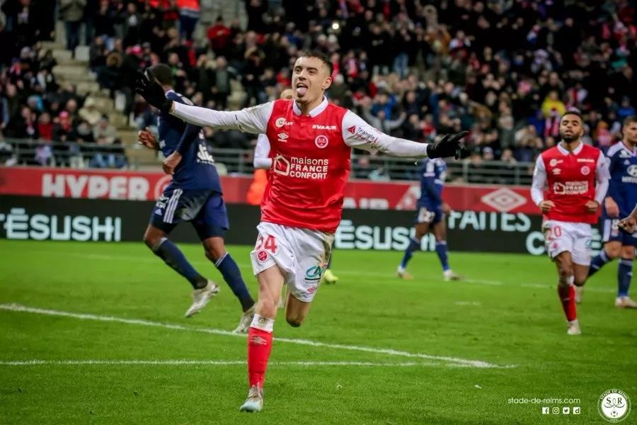 包含尼斯遗憾逼平兰斯,积累宝贵一分的词条 包含尼斯遗憾逼平兰斯,积累宝贵一分的词条