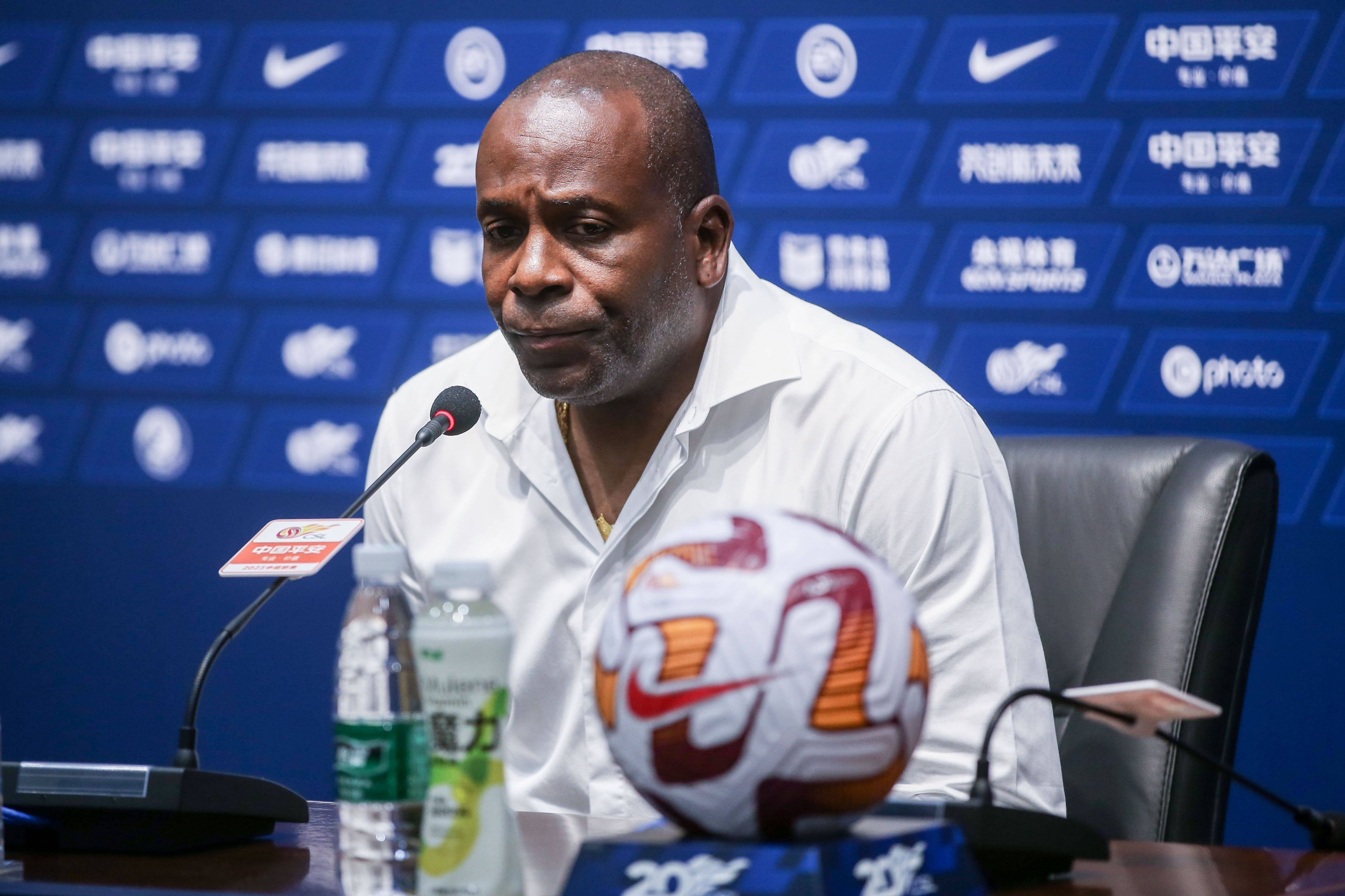 开云体育中国-球员球艺纯熟娴熟，攻守之间呼应完美的简单介绍