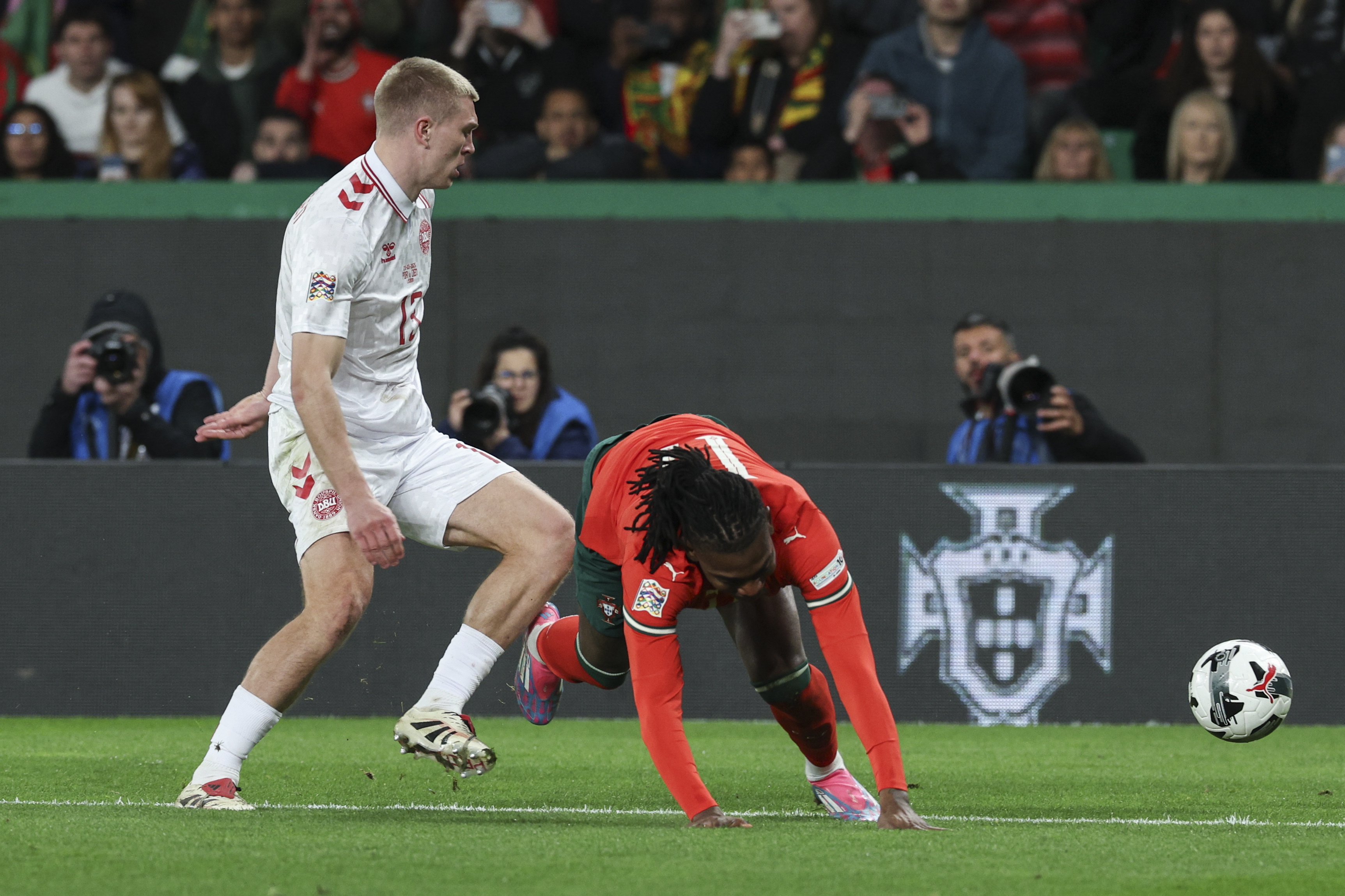 葡萄牙击败意大利,晋级世界杯半决赛 葡萄牙击败意大利,晋级世界杯半决赛