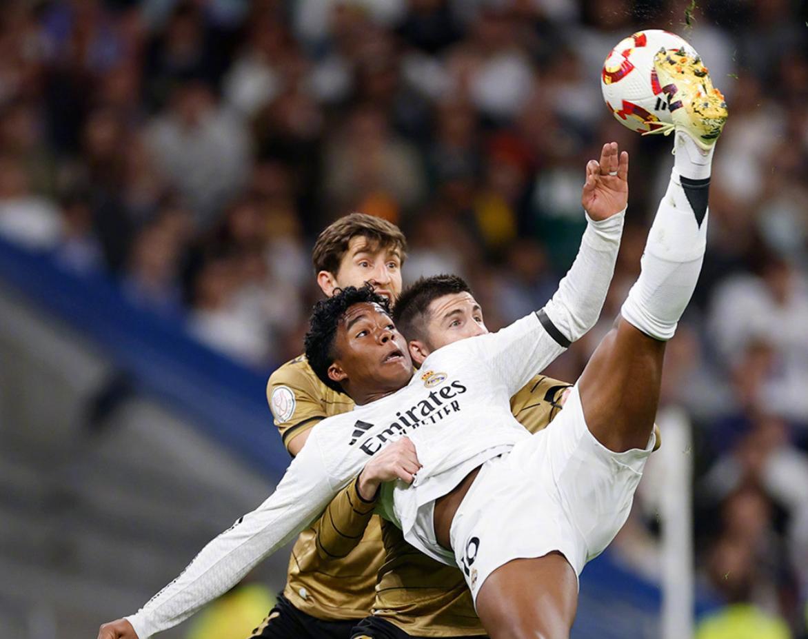 开云体育登录-皇马再次逆袭，成功挺进欧冠半决赛！