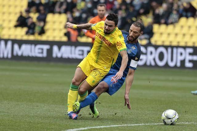 包含热那亚成功逆转,士气高涨迎接下一场比赛的词条 包含热那亚成功逆转,士气高涨迎接下一场比赛的词条