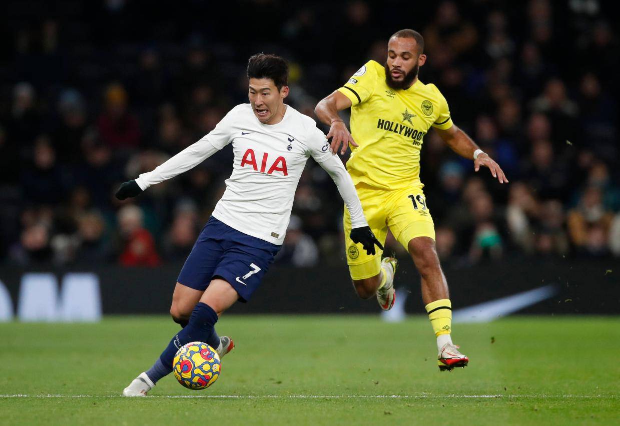 曼城客场不敌热刺,遭遇两连败 曼城客场不敌热刺,遭遇两连败