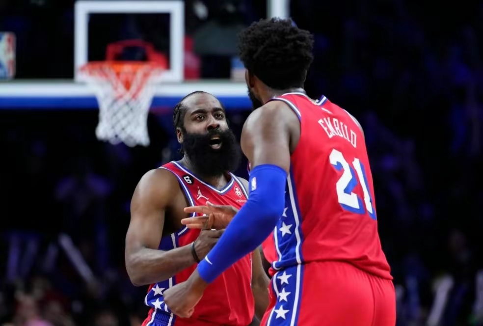 猛龙球员表现不俗，客场缔造连胜