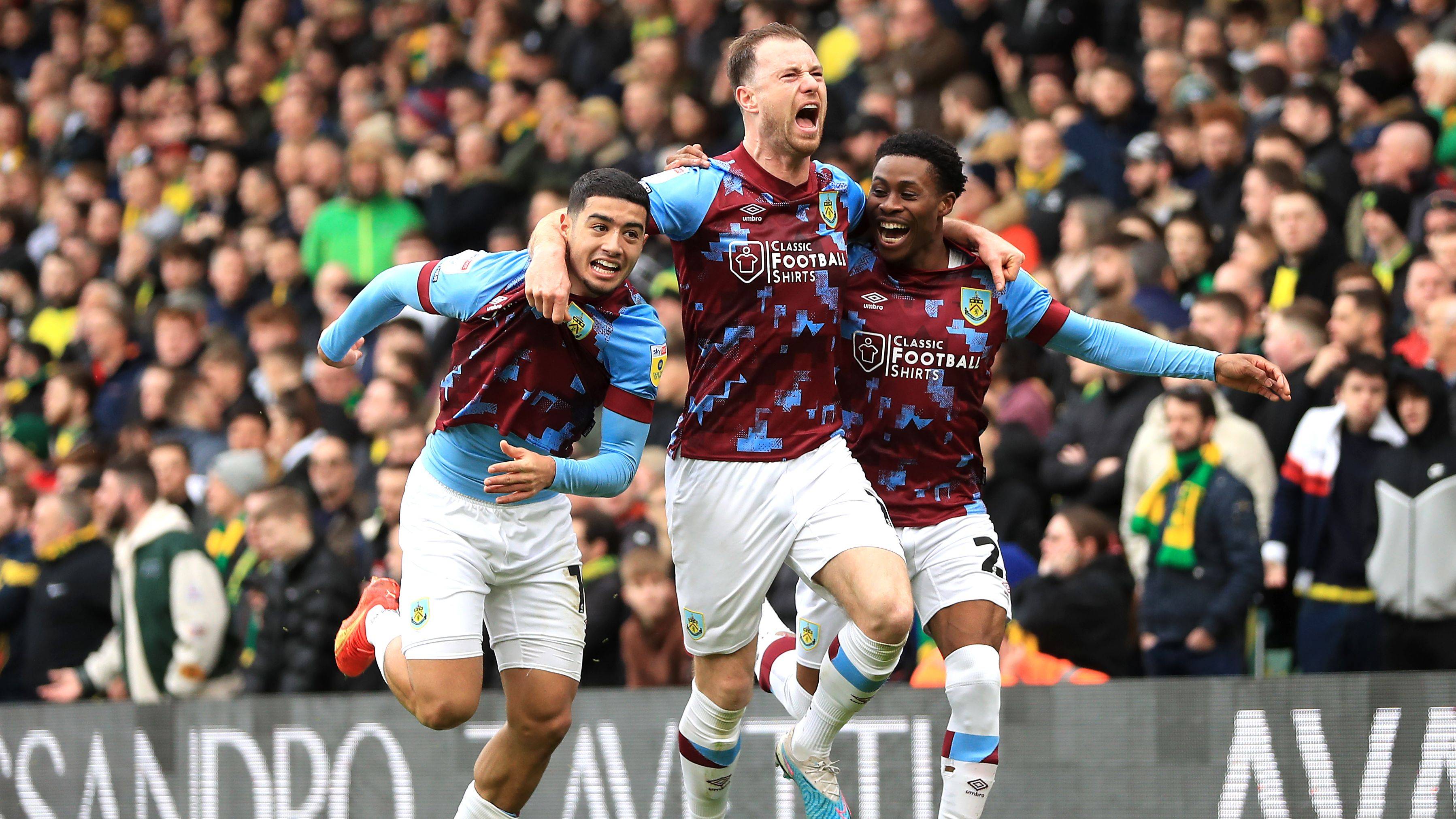 谢菲联稳健赢球,英超保级前景一片光明 谢菲联稳健赢球,英超保级前景一片光明