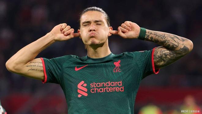 欧洲足球巨星摆脱伤病困扰,状态回升 欧洲足球巨星摆脱伤病困扰,状态回升