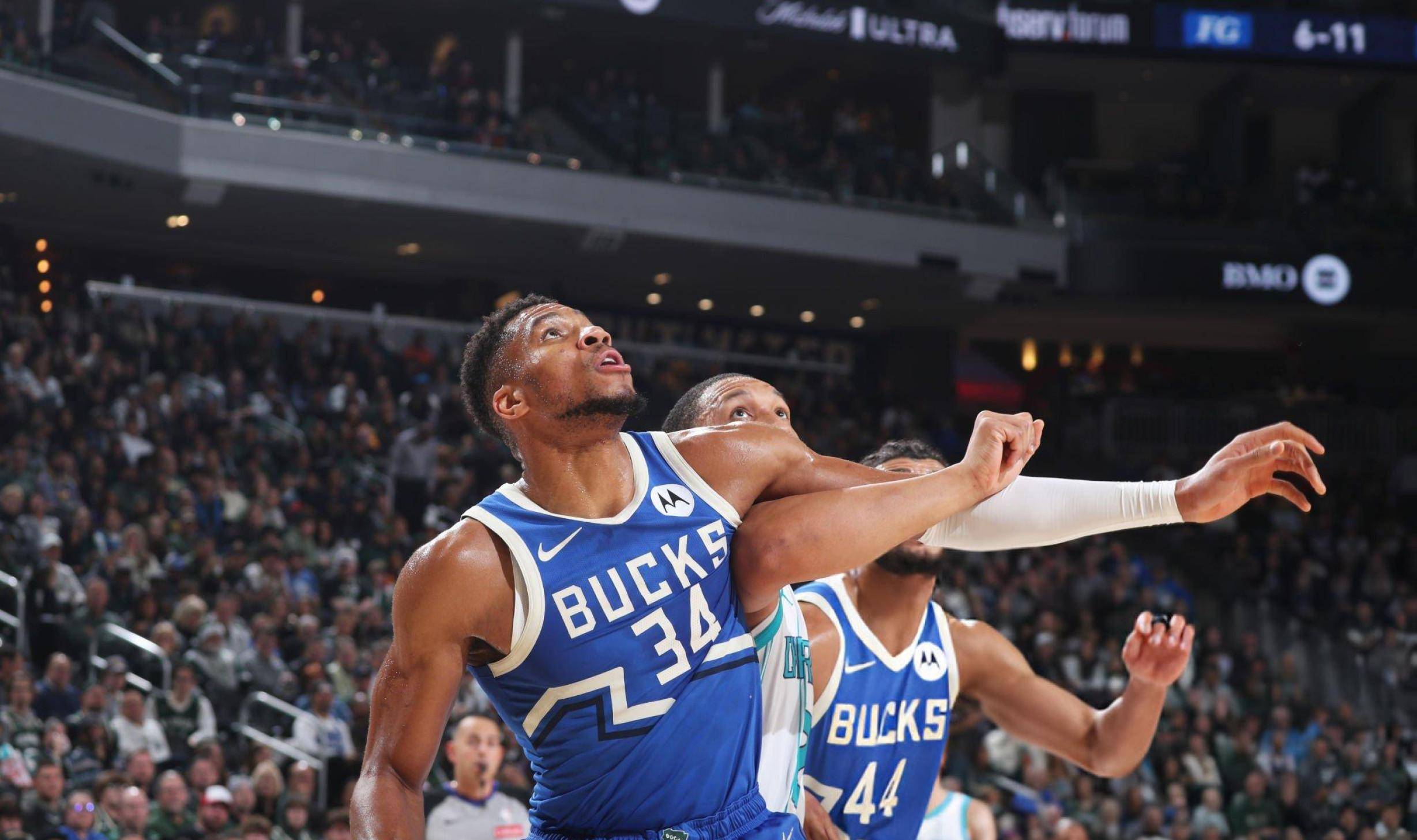 雄鹿队豪取连胜,继续领先东部 雄鹿队豪取连胜,继续领先东部