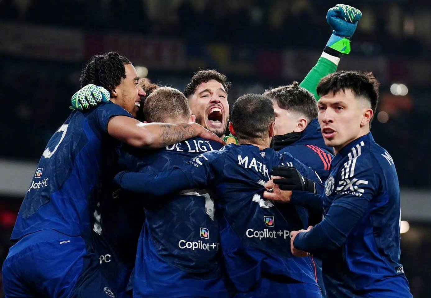 曼联后防备战意大利强敌，紧张备战中