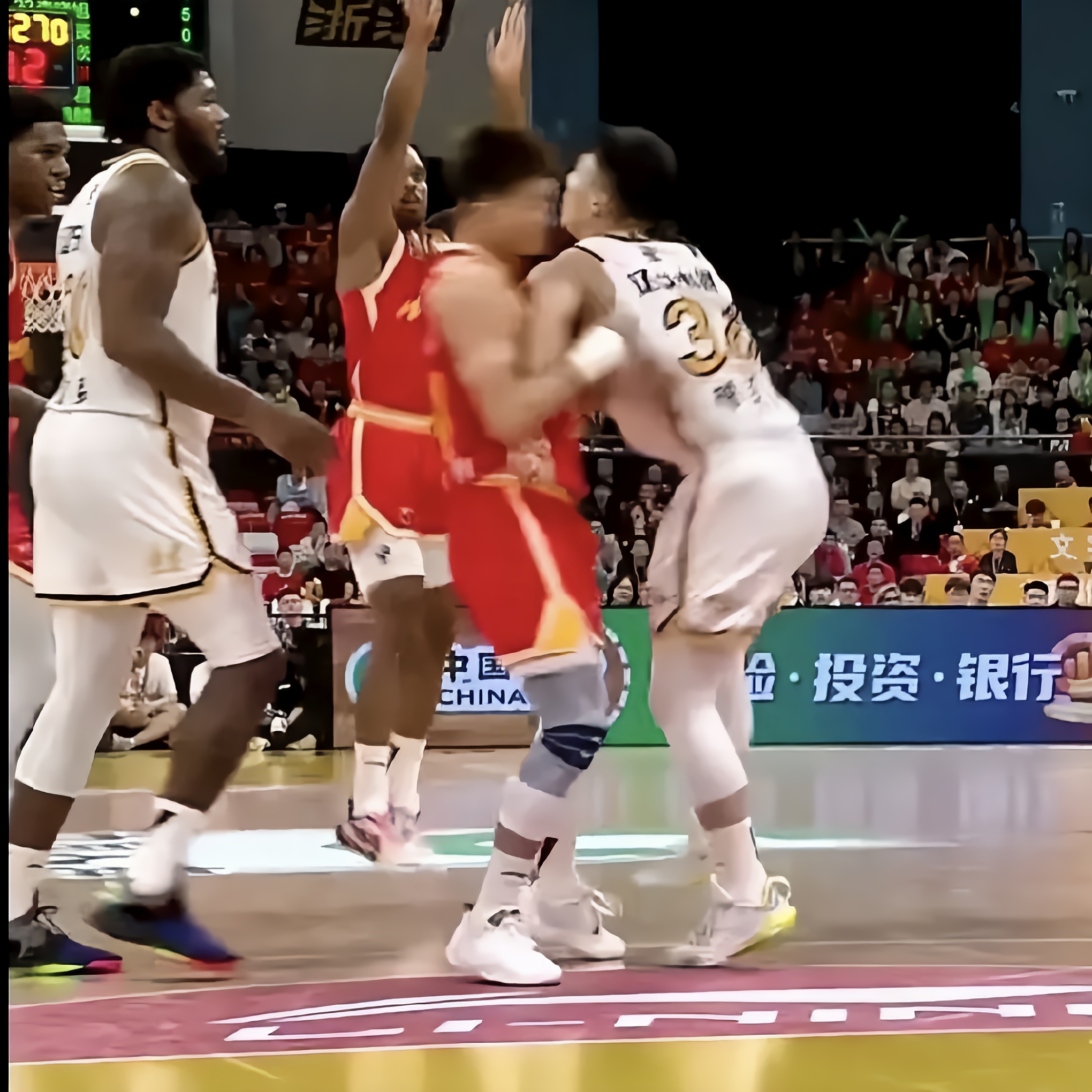 比赛的进程异常激动人心,球迷们心情沸腾不已的简单介绍 比赛的进程异常激动人心,球迷们心情沸腾不已的简单介绍