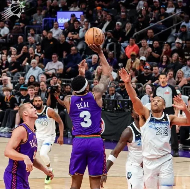 包含太阳主场大胜,埃里克-巴斯维尔首发抢眼,砍下25分的词条 包含太阳主场大胜,埃里克-巴斯维尔首发抢眼,砍下25分的词条