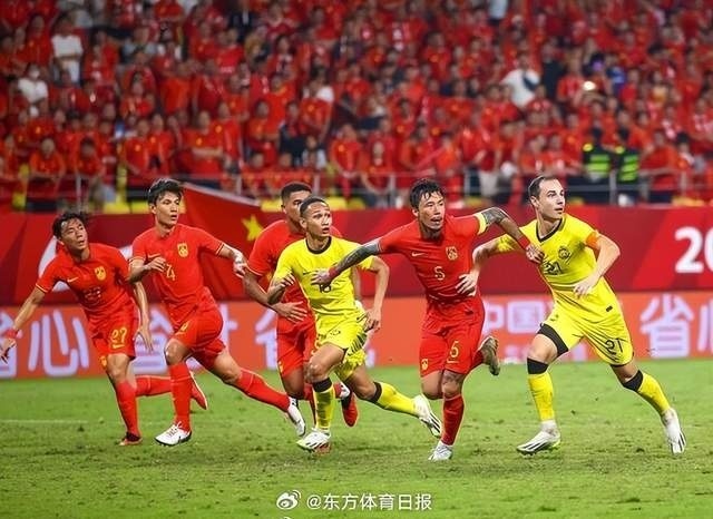 包含水晶宫主场难求一胜，困境难解的词条