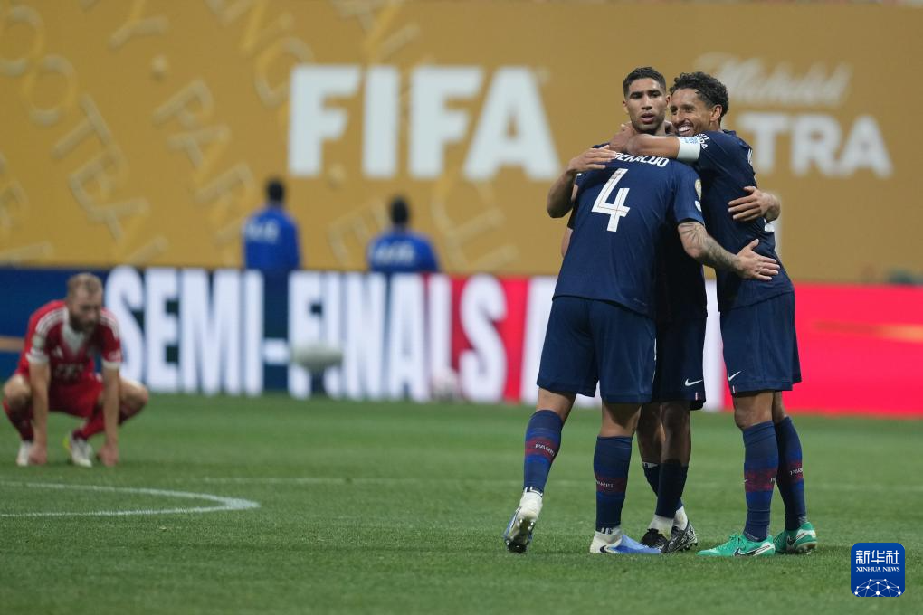 巴黎圣日耳曼队再胜对手,晋级比赛八强 巴黎圣日耳曼队再胜对手,晋级比赛八强