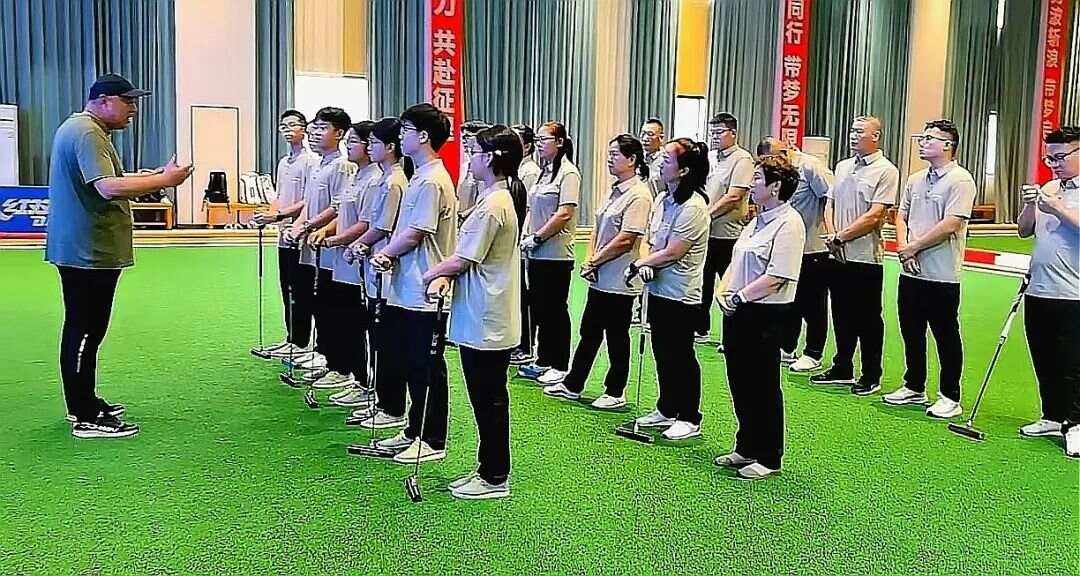 队伍正在积极备战下一场比赛 队伍正在积极备战下一场比赛