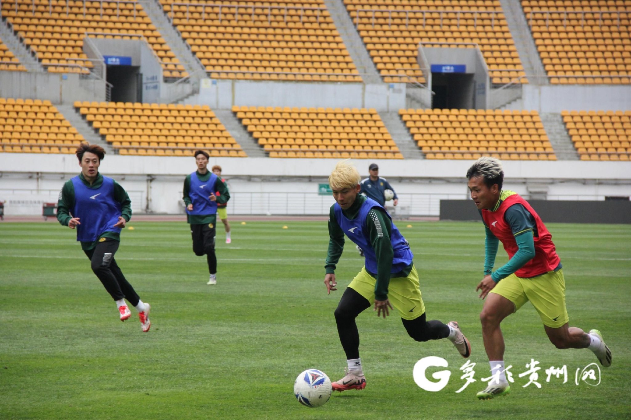 队伍正在积极备战下一场比赛 队伍正在积极备战下一场比赛