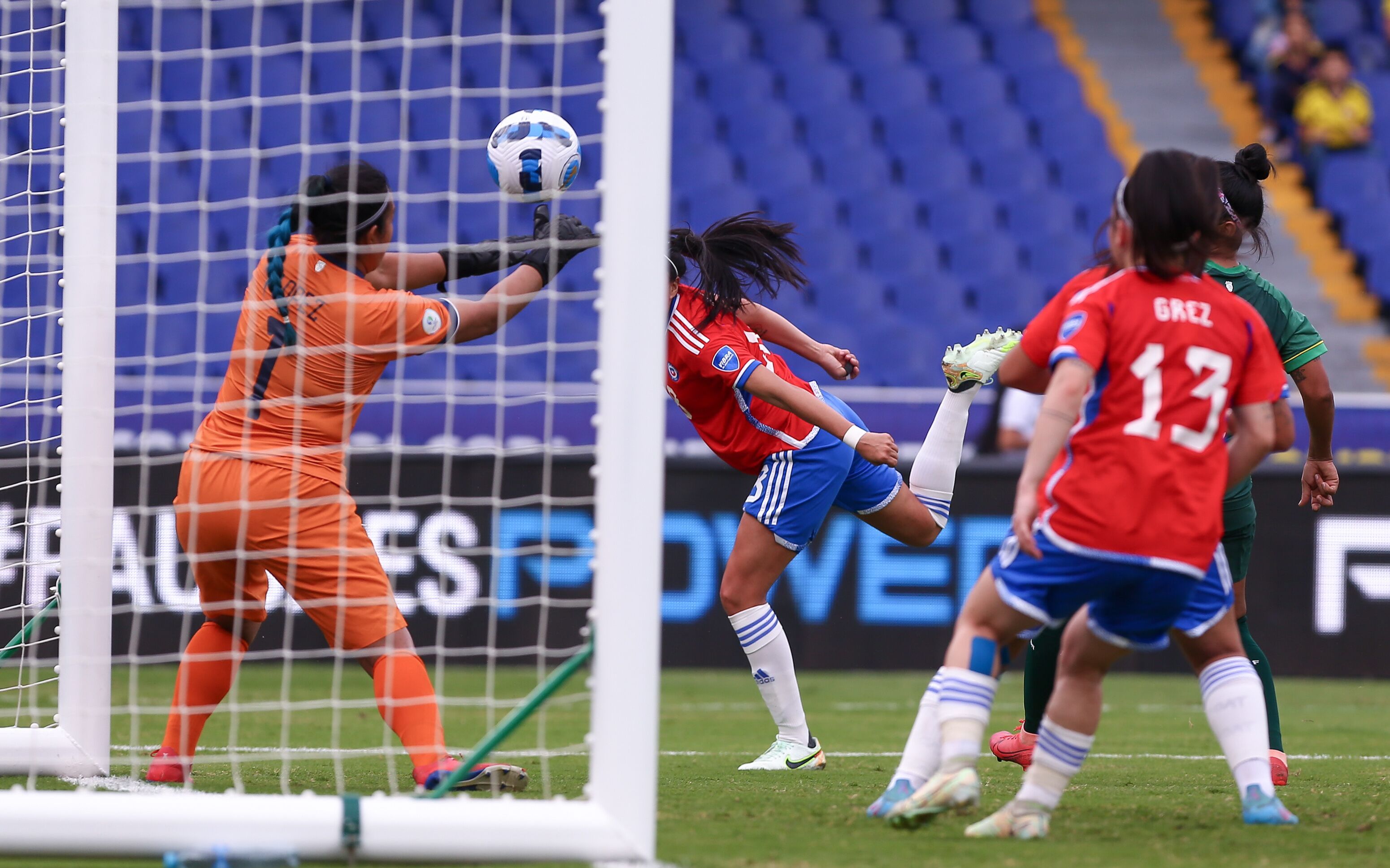 泰国女足面对智利，胜负难料