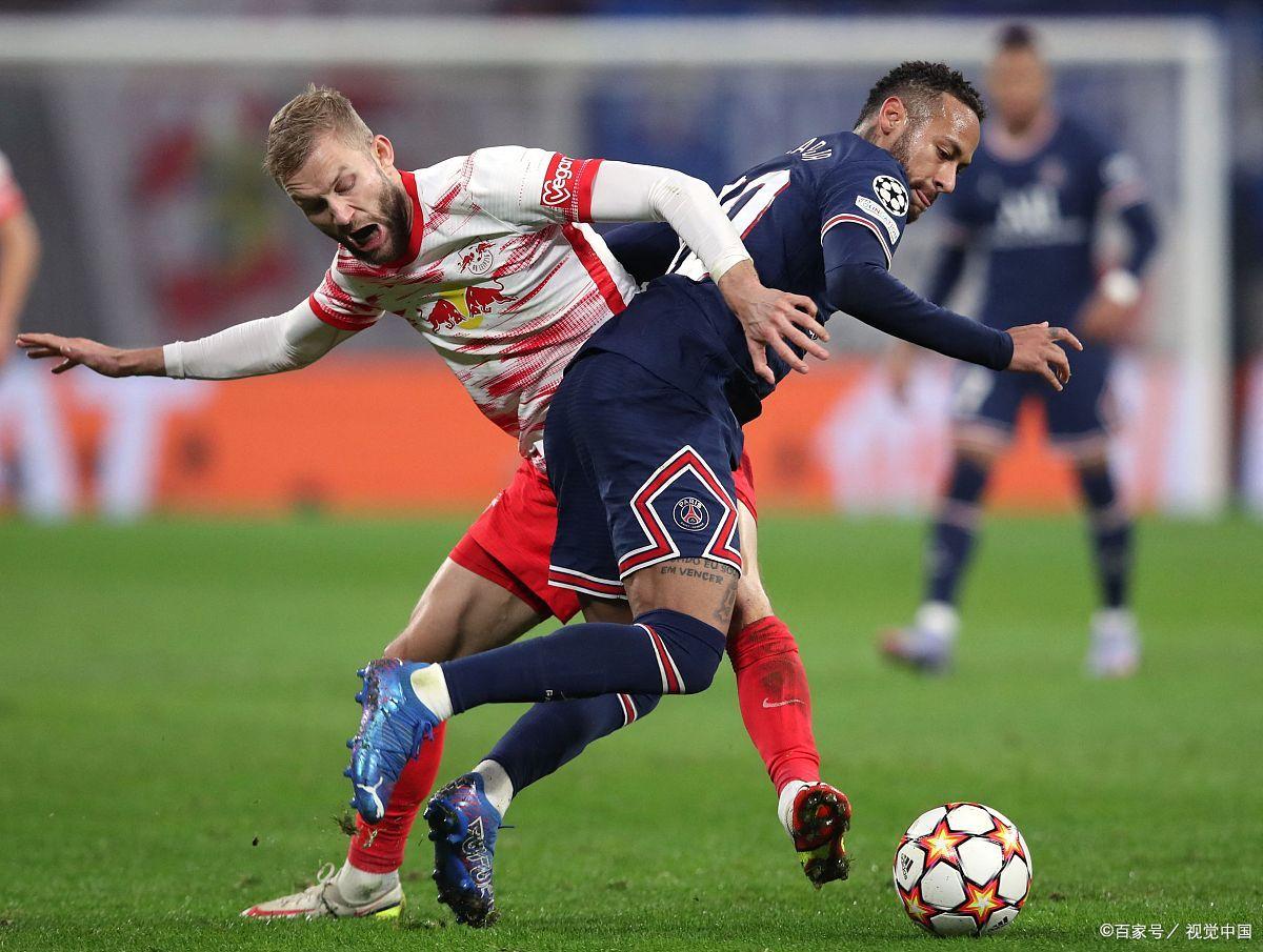 奥格斯堡客场逼平对手,实现不败延续 奥格斯堡客场逼平对手,实现不败延续