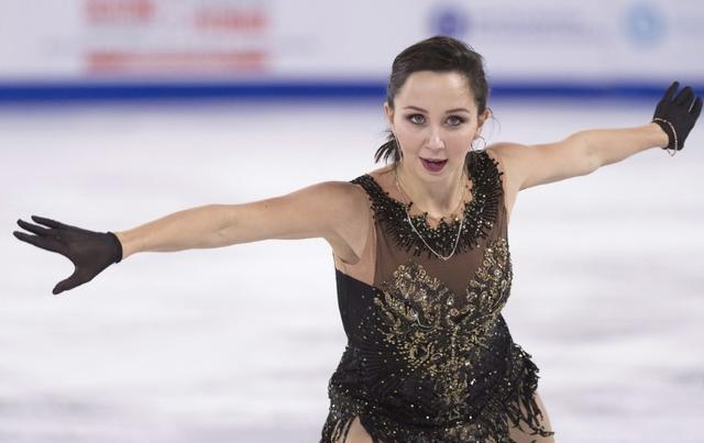 俄罗斯跳水选手惊艳一跃,夺冠成功 俄罗斯跳水选手惊艳一跃,夺冠成功