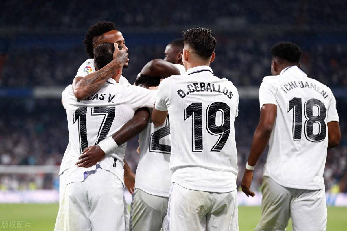 包含皇马客场挑战比利亚雷亚尔,能否扩大领先优势?的词条 包含皇马客场挑战比利亚雷亚尔,能否扩大领先优势?的词条