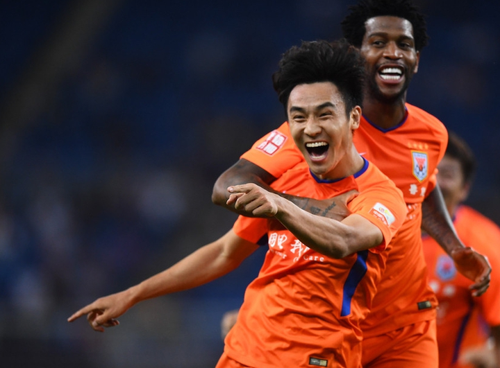 鲁能客场绝杀泰达 鲁能客场绝杀泰达