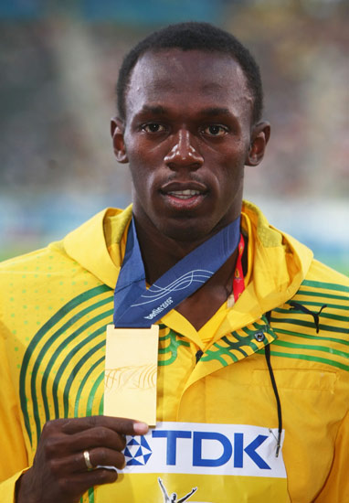 包含和平号选手攻无不克,夺得飞人项目金牌的词条 包含和平号选手攻无不克,夺得飞人项目金牌的词条