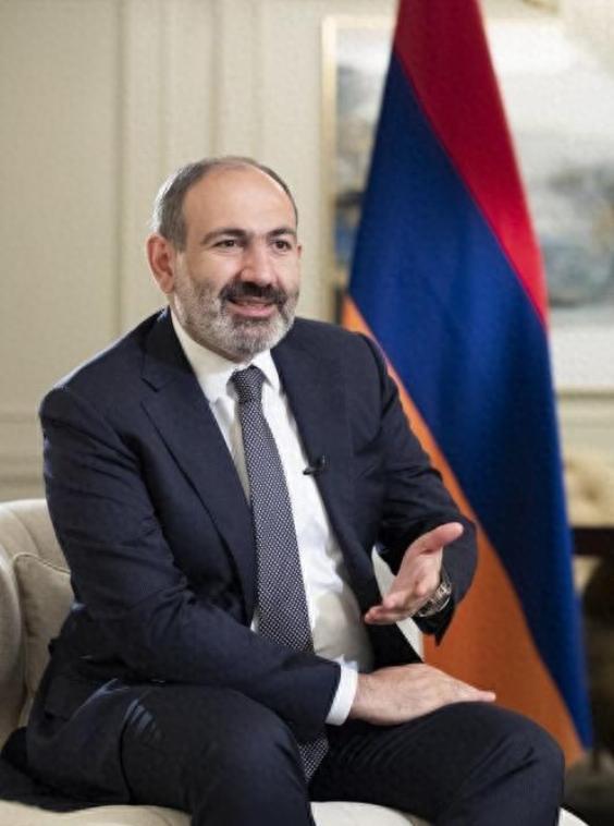 包含亚美尼亚选手接连夺冠,风头无两的词条 包含亚美尼亚选手接连夺冠,风头无两的词条