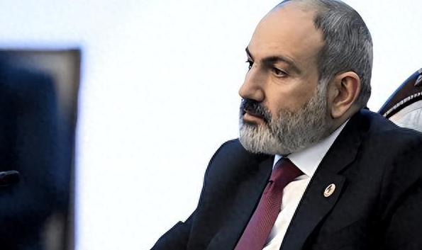 包含亚美尼亚选手接连夺冠,风头无两的词条 包含亚美尼亚选手接连夺冠,风头无两的词条