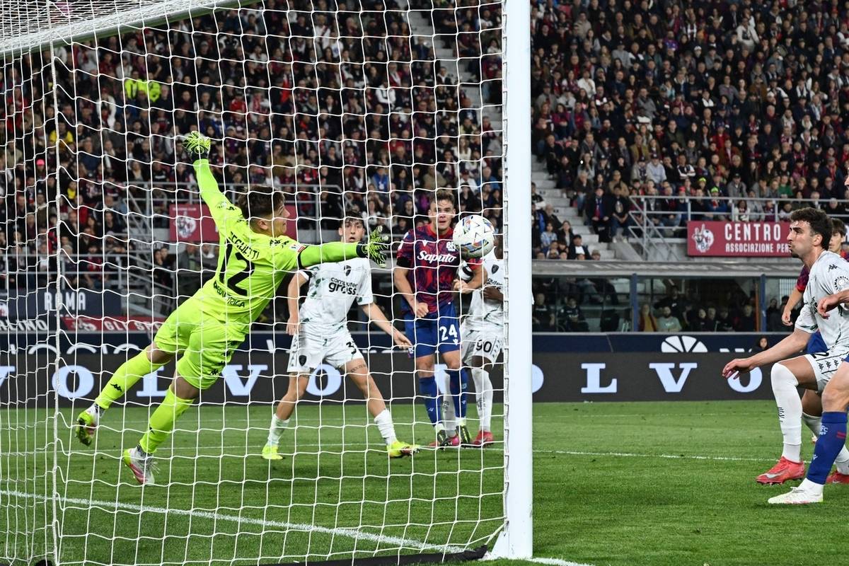 博洛尼亚主场小胜帕尔马，争分夺秒迎来胜利的简单介绍