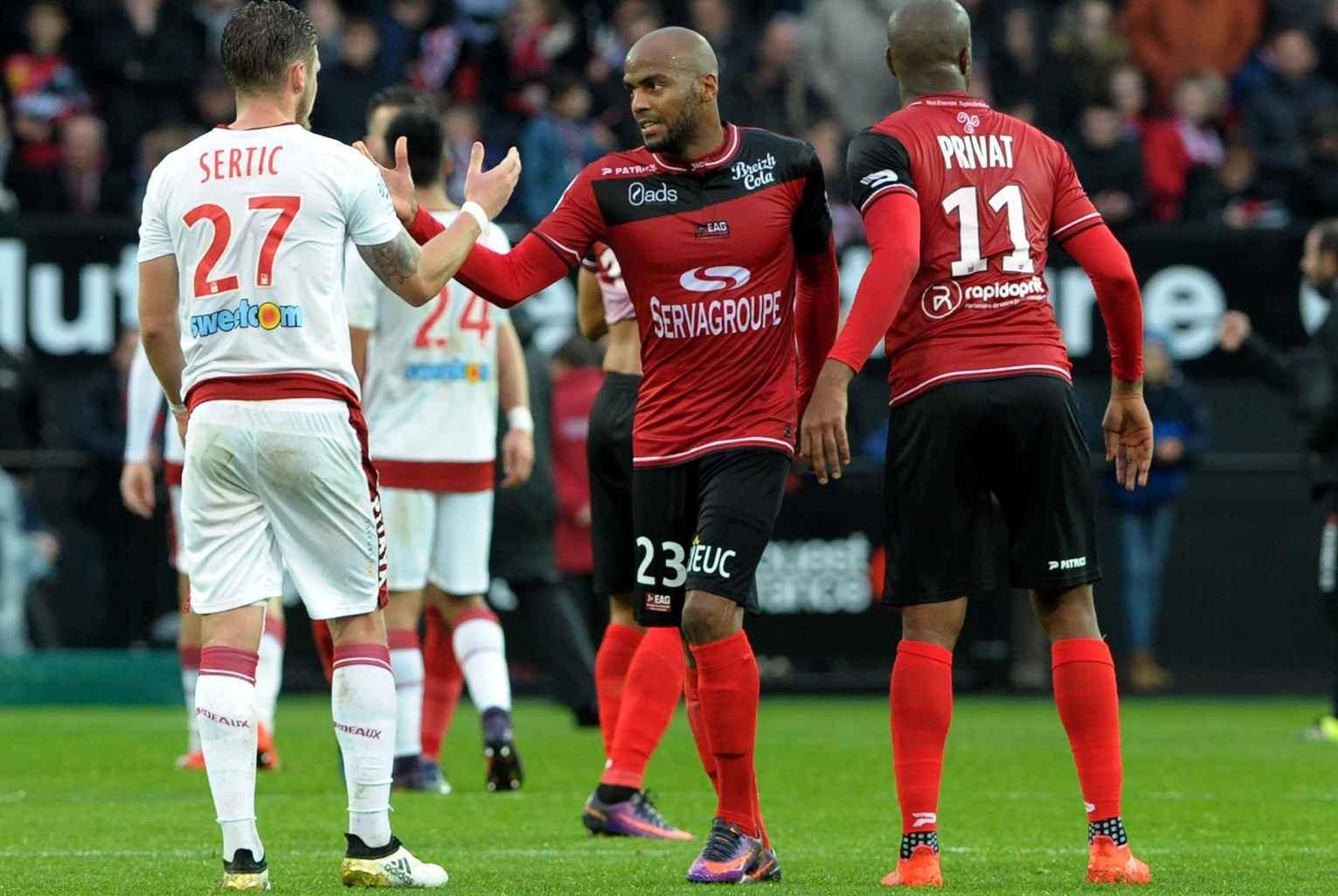 梅斯队在比赛中积极进攻,取得惊人战绩的简单介绍 梅斯队在比赛中积极进攻,取得惊人战绩的简单介绍