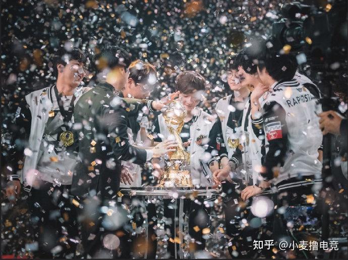 BRO力克CLG,Ruler操刀奇招英雄翻盘峡谷大战四强赛,强势挺进下一轮 BRO力克CLG,Ruler操刀奇招英雄翻盘峡谷大战四强赛,强势挺进下一轮