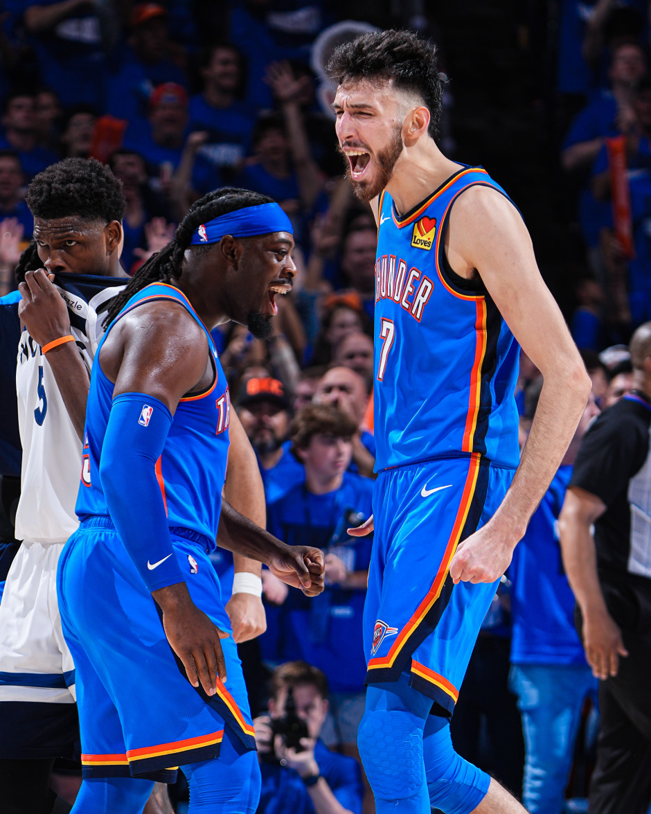 包含森林狼队员防守坚若磐石，反击成功的词条