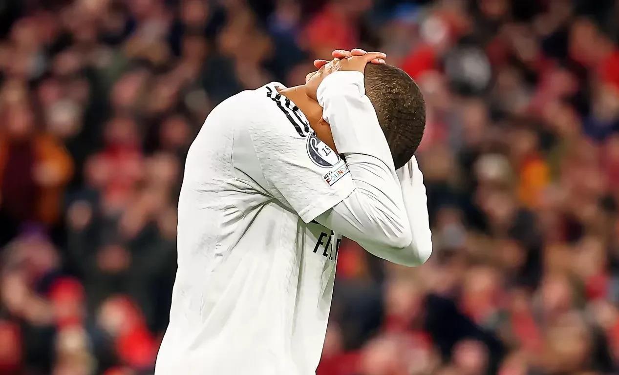 德国队遭遇困境,遗憾出局 德国队遭遇困境,遗憾出局