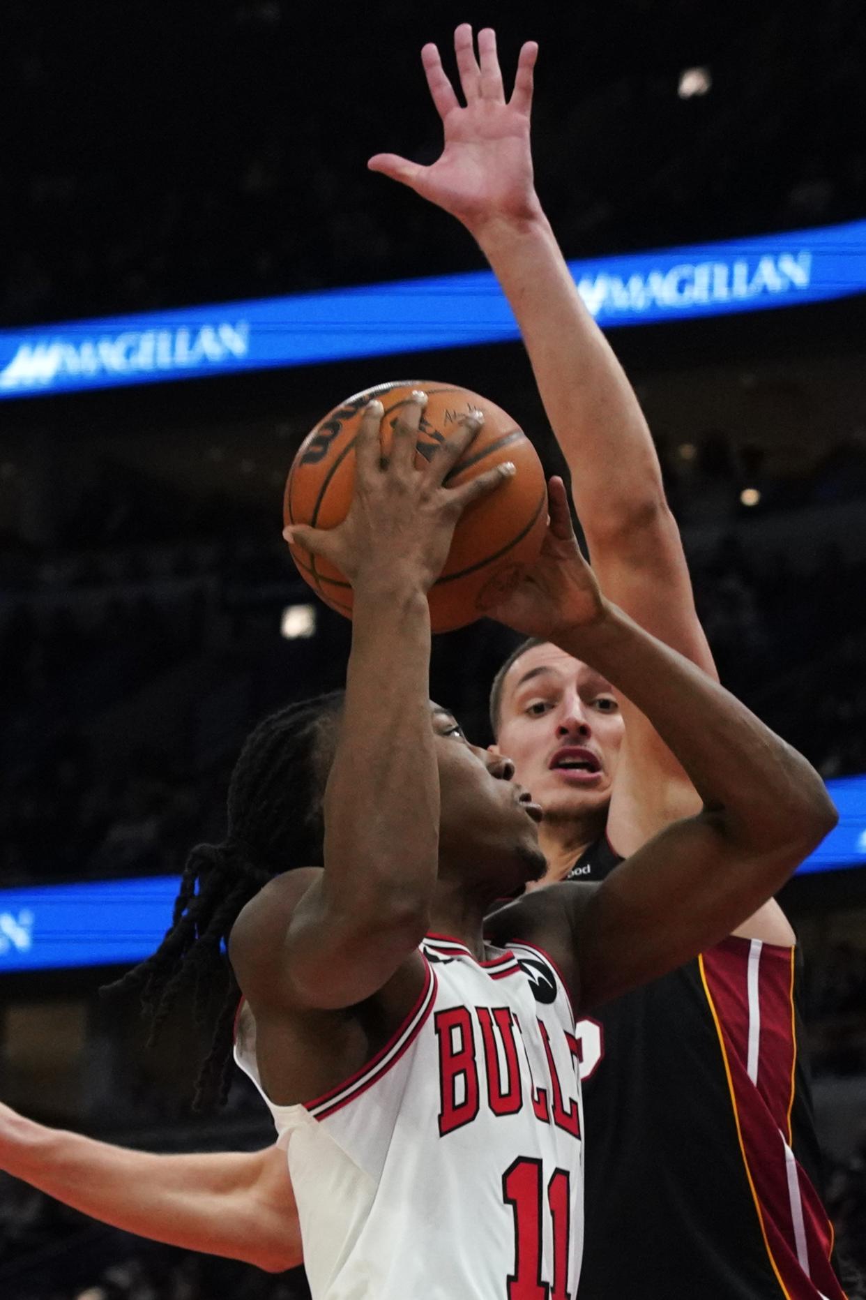 包含公牛球员因伤缺席多场比赛的词条 包含公牛球员因伤缺席多场比赛的词条