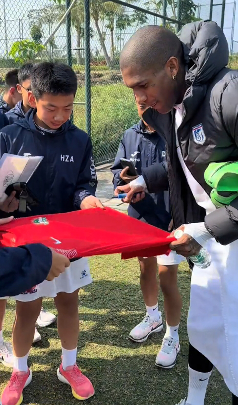 火热的比赛即将开始,球员们准备好了吗 火热的比赛即将开始,球员们准备好了吗