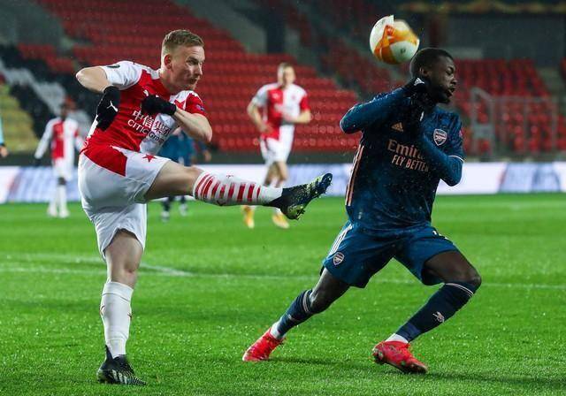 阿森纳客场不敌,富勒姆终结连败 阿森纳客场不敌,富勒姆终结连败