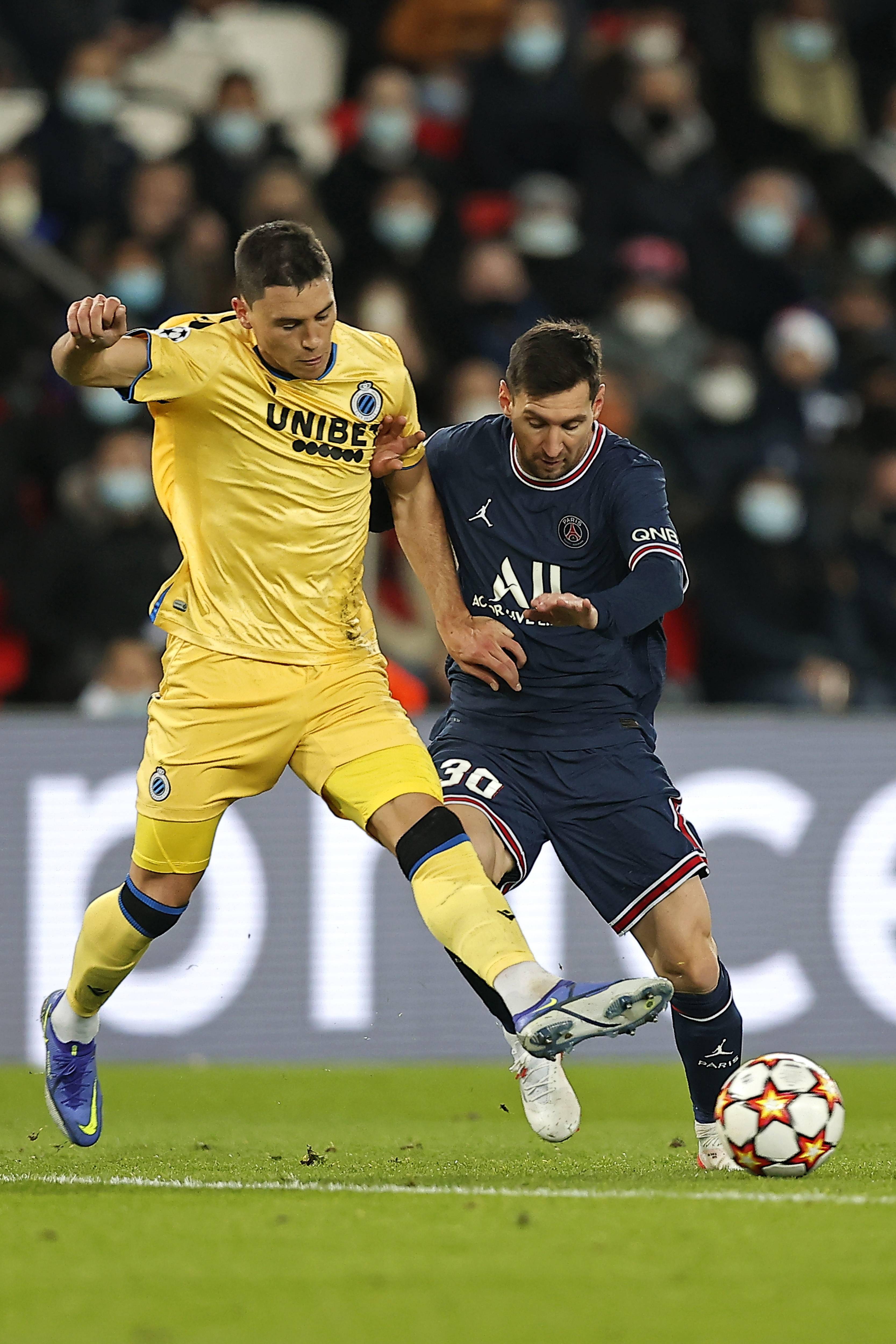 开云体育中国-近期足球比赛中球员表现抢眼