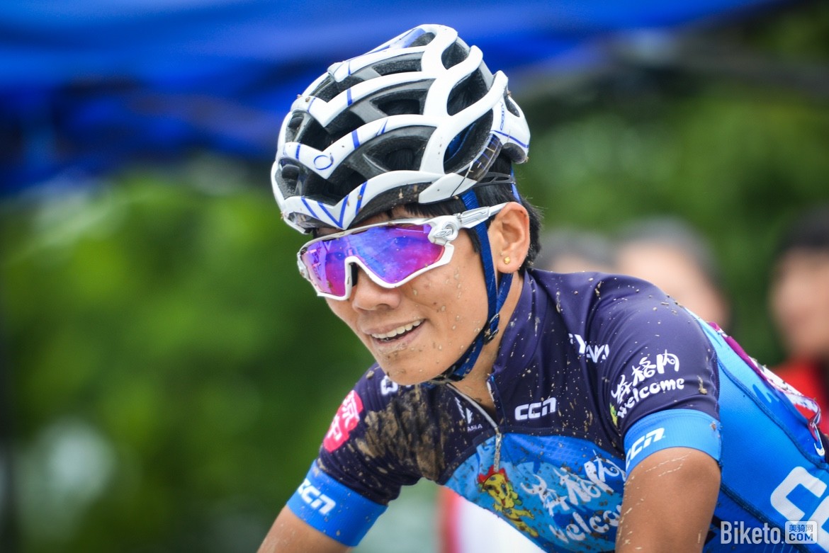 中国队再次问鼎,征服赛场无人能挡的简单介绍 中国队再次问鼎,征服赛场无人能挡的简单介绍