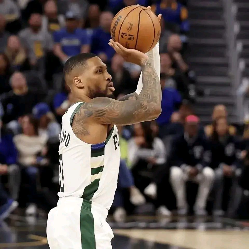 包含雷霆爆冷凯尔特人,利拉德高光表现的词条 包含雷霆爆冷凯尔特人,利拉德高光表现的词条