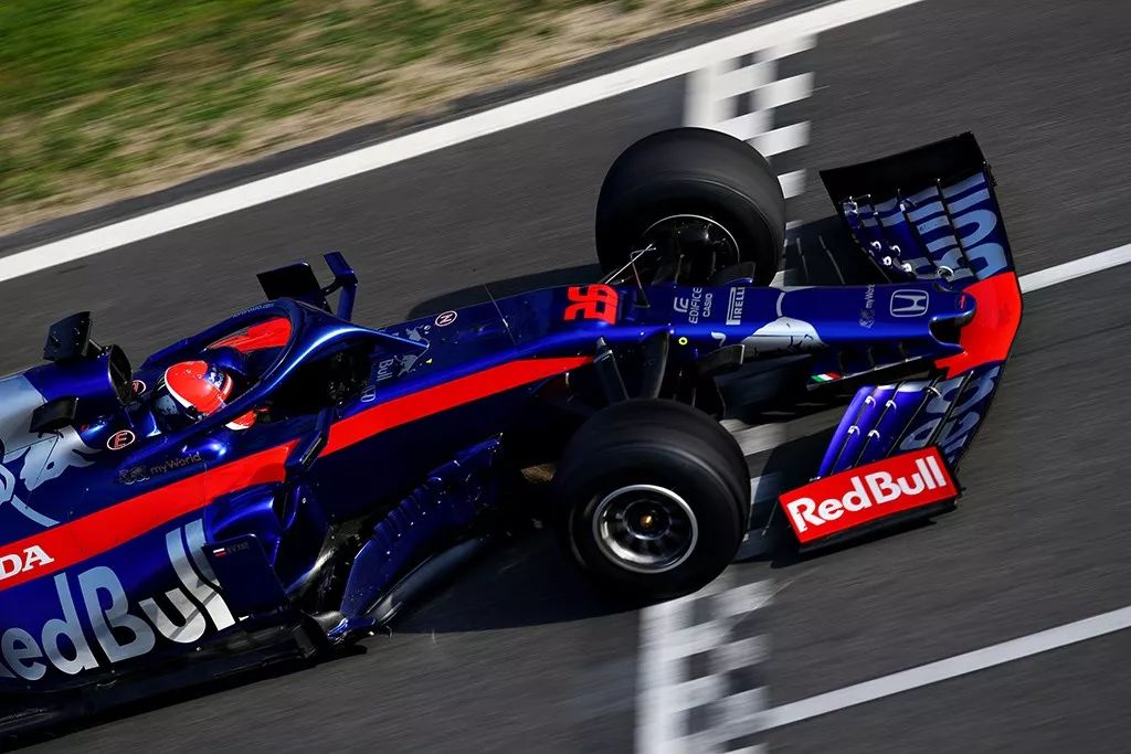 红牛二队轻取迈凯伦,阿隆索状态火热的简单介绍 红牛二队轻取迈凯伦,阿隆索状态火热的简单介绍