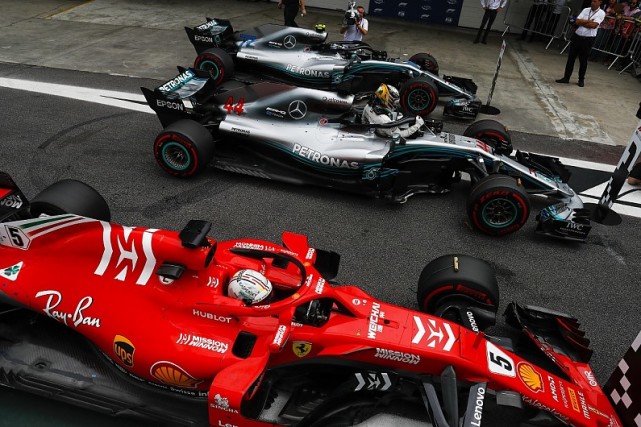 开云体育平台APP-梅赛德斯完胜法拉利，阿隆索关键制胜的简单介绍