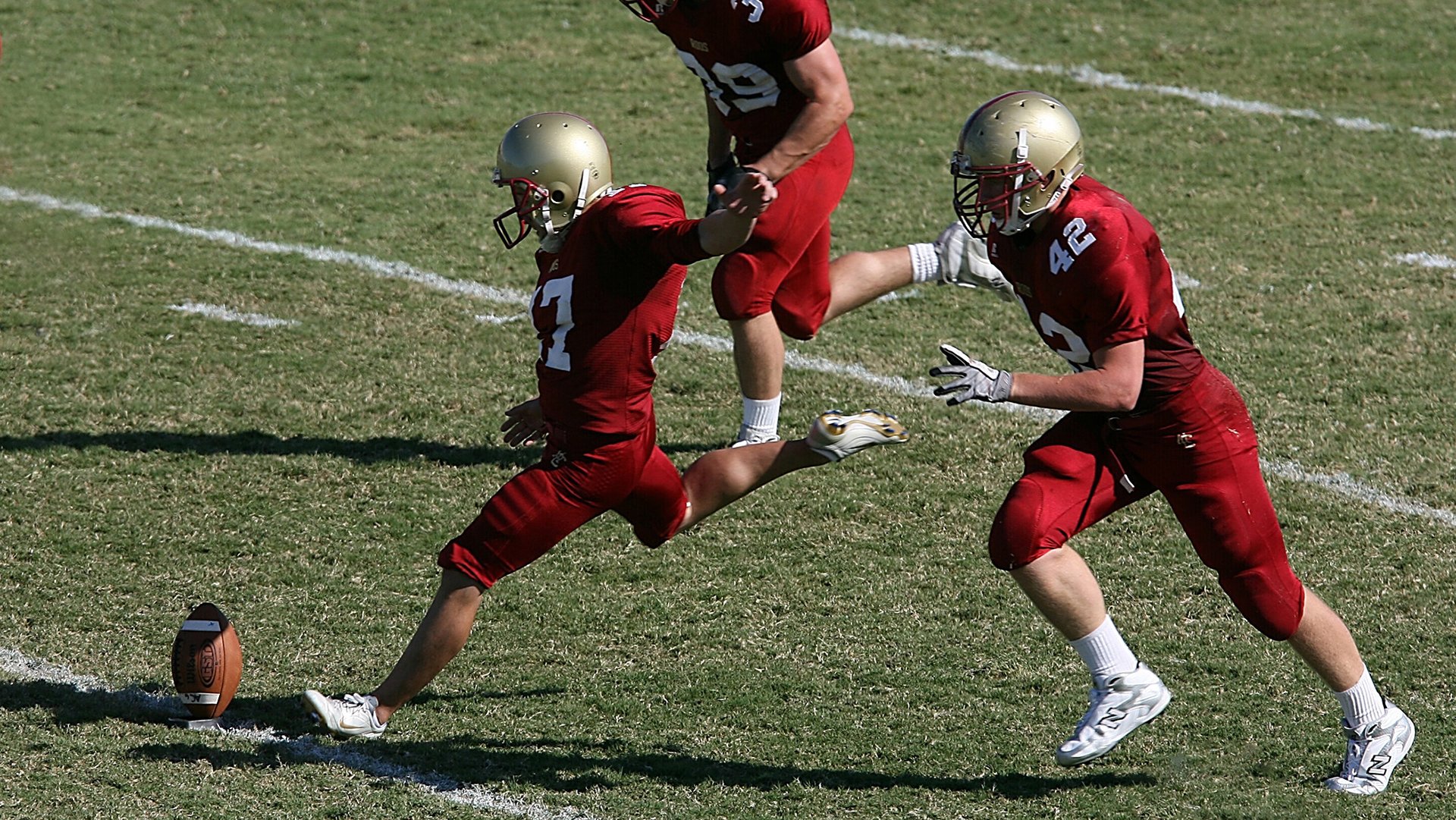 冰封十四年，破冰者阿什拉夫，阿根廷如何用不对称战术碾碎日本铁壁